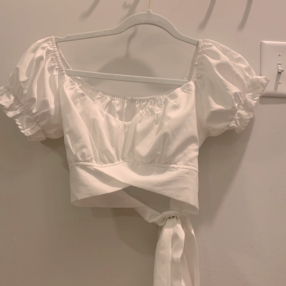 Puff Sleeves and Tie Back Crop Top